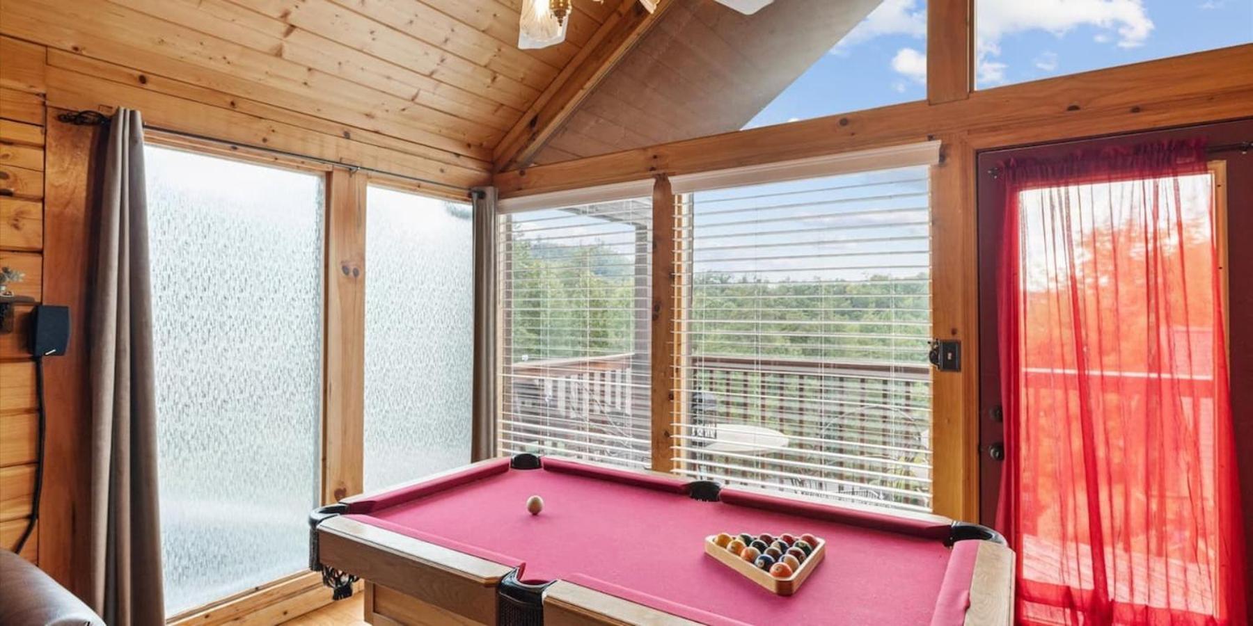 Views I Mins To Dollywood I Hot Tub I Pool Table Villa Sevierville Eksteriør billede